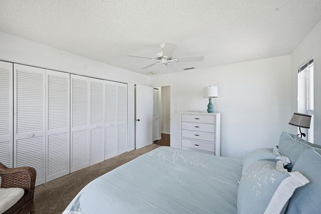 321 Del Rio Boulevard, Boca Raton, FL 33432