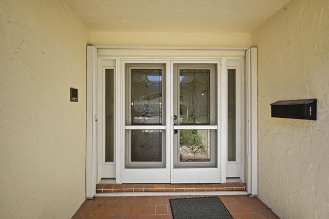 321 Del Rio Boulevard, Boca Raton, FL 33432