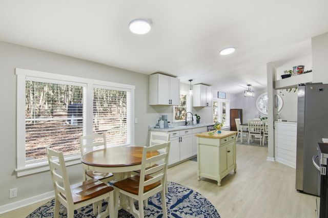 6108 Old River Road, Baker, FL 32531