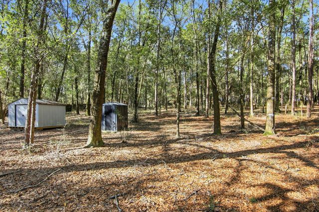 6108 Old River Road, Baker, FL 32531