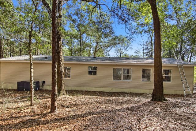 6108 Old River Road, Baker, FL 32531