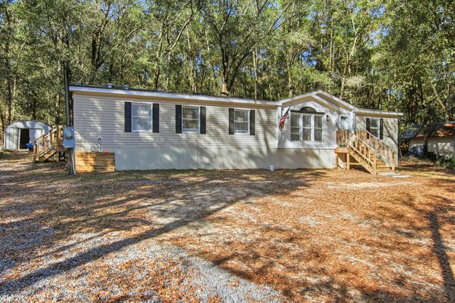 6108 Old River Road, Baker, FL 32531