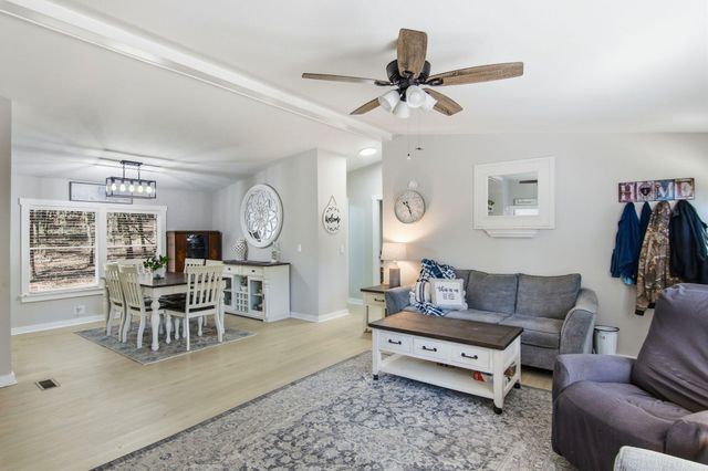 6108 Old River Road, Baker, FL 32531