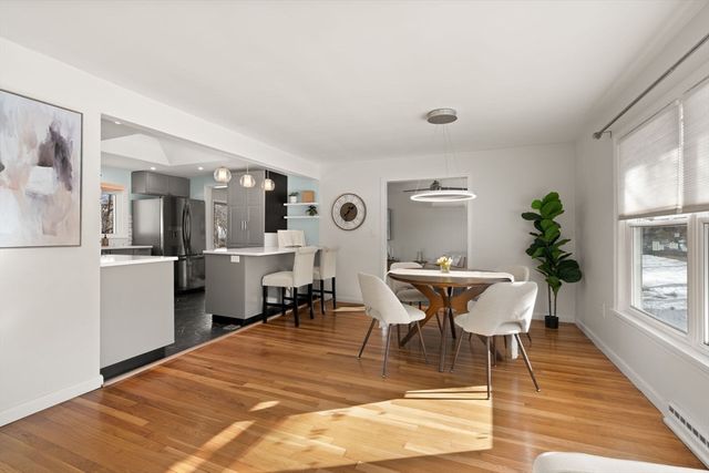 237 Davis Rd, Bedford, MA 01730