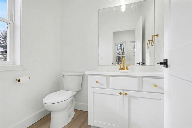 105 Lester Avenue, Dowagiac, MI 49047