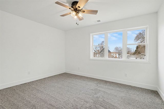 105 Lester Avenue, Dowagiac, MI 49047