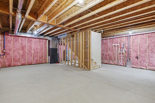 105 Lester Avenue, Dowagiac, MI 49047