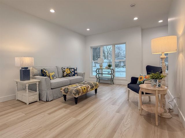 105 Lester Avenue, Dowagiac, MI 49047