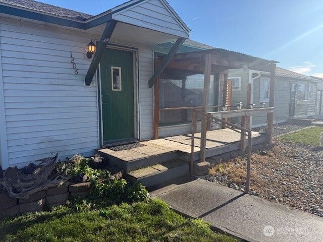 1206 Sunset Street SE, Ephrata, WA 98823