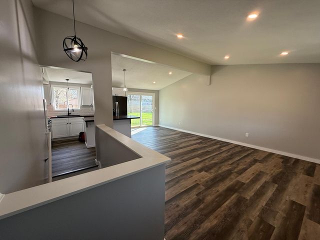 7966 Church Street, Clear Lake, MN 55319