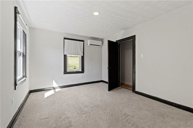 813 Bower Hill Rd, Bridgeville, PA 15017