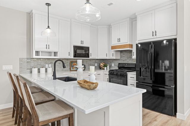 21936 Willys Street NE, Cedar, MN 55011
