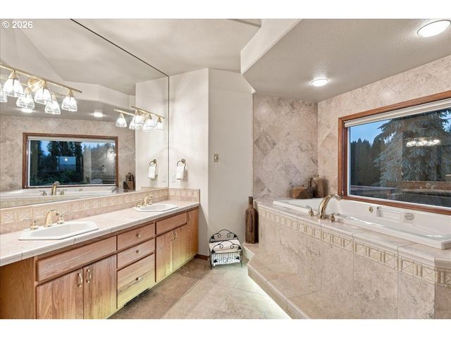 6510 Nw 209TH St, Ridgefield, WA 98642