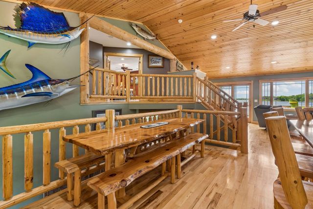 32940 Nueman Trail, Lindstrom, MN 55045
