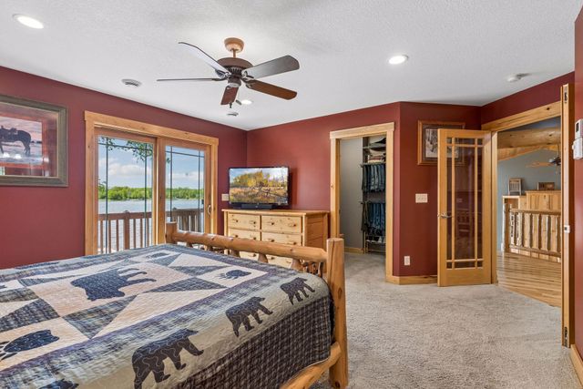 32940 Nueman Trail, Lindstrom, MN 55045