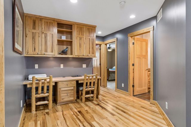 32940 Nueman Trail, Lindstrom, MN 55045