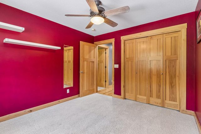 32940 Nueman Trail, Lindstrom, MN 55045