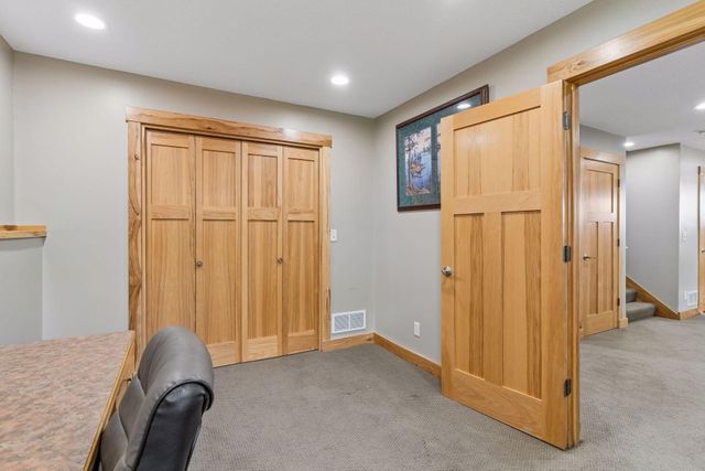 32940 Nueman Trail, Lindstrom, MN 55045