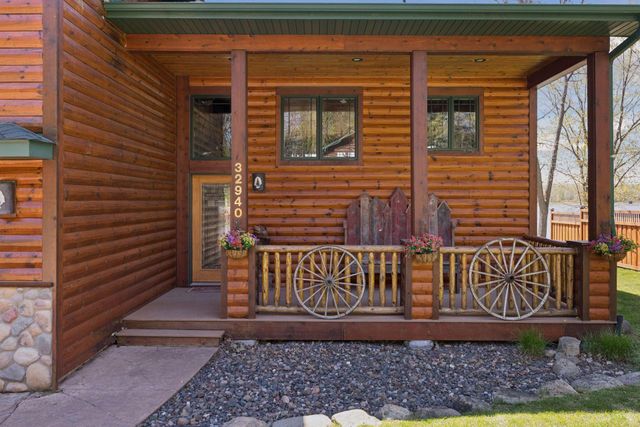 32940 Nueman Trail, Lindstrom, MN 55045
