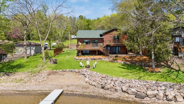 32940 Nueman Trail, Lindstrom, MN 55045