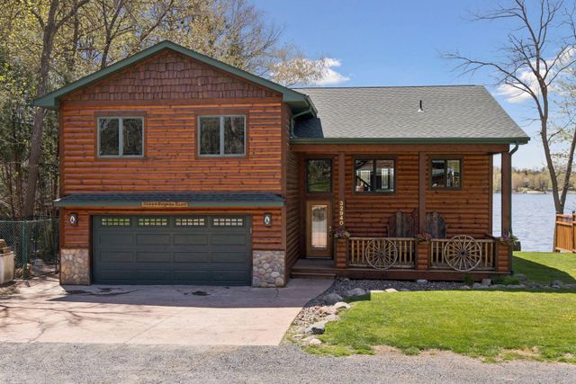 32940 Nueman Trail, Lindstrom, MN 55045