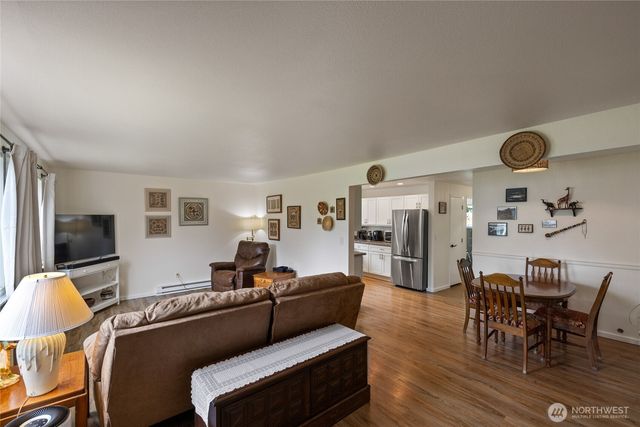 3724 N Villard Street, Tacoma, WA 98407