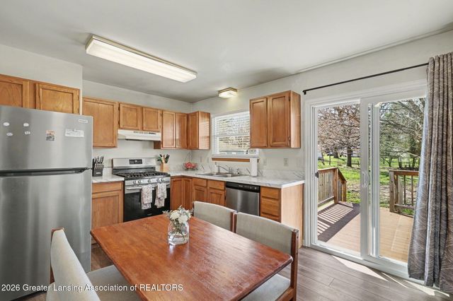 2145 Park Lane, Holt, MI 48842