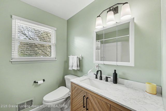 2145 Park Lane, Holt, MI 48842