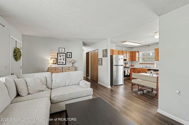 2145 Park Lane, Holt, MI 48842