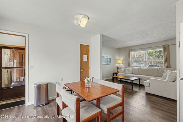 2145 Park Lane, Holt, MI 48842