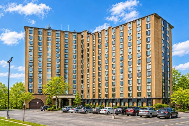 1 Renaissance Place 720, Palatine, IL 60067