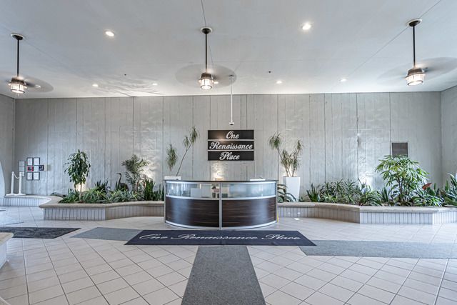 1 Renaissance Place 720, Palatine, IL 60067