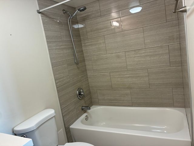 1 Renaissance Place 720, Palatine, IL 60067