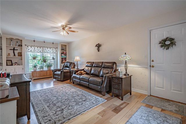 258 Degler Avenue, Leesport Boro, PA 19533