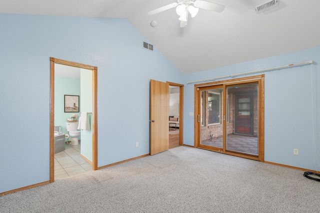1218 Willowbrook Ln, Towanda, KS 67144