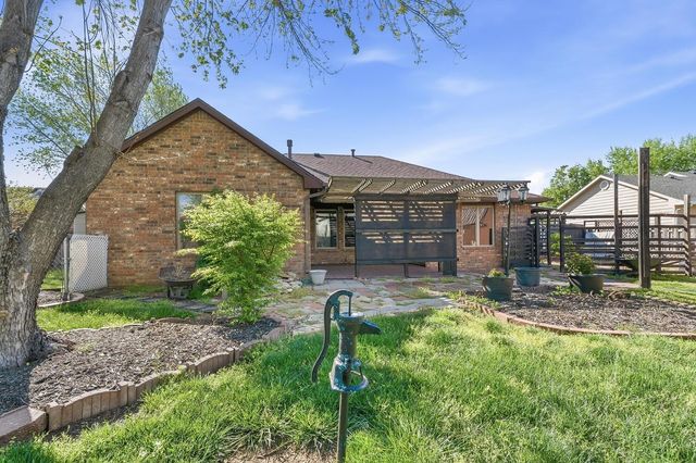 1218 Willowbrook Ln, Towanda, KS 67144