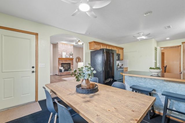 1218 Willowbrook Ln, Towanda, KS 67144