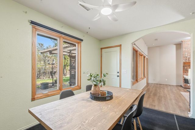 1218 Willowbrook Ln, Towanda, KS 67144