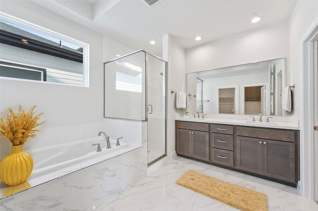 2706 Grand Fountains Drive G, Houston, TX 77054