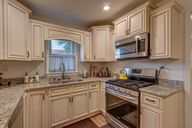 138 Lackawanna Road, Lexington, KY 40503