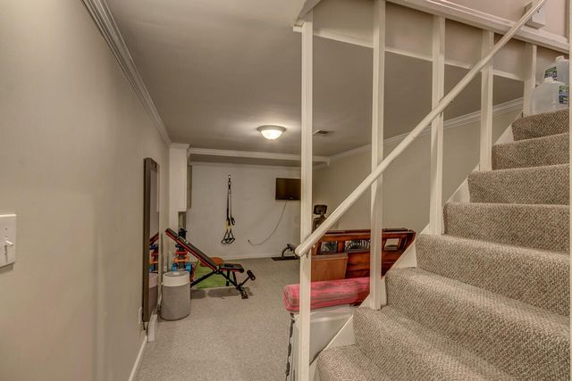138 Lackawanna Road, Lexington, KY 40503