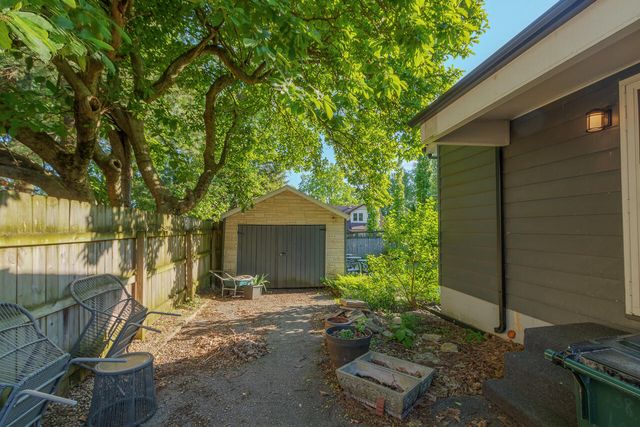 138 Lackawanna Road, Lexington, KY 40503