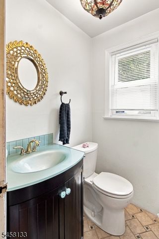 15 Charles St, Nutley Twp., NJ 07110