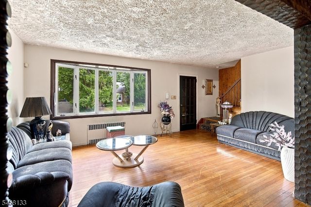 15 Charles St, Nutley Twp., NJ 07110