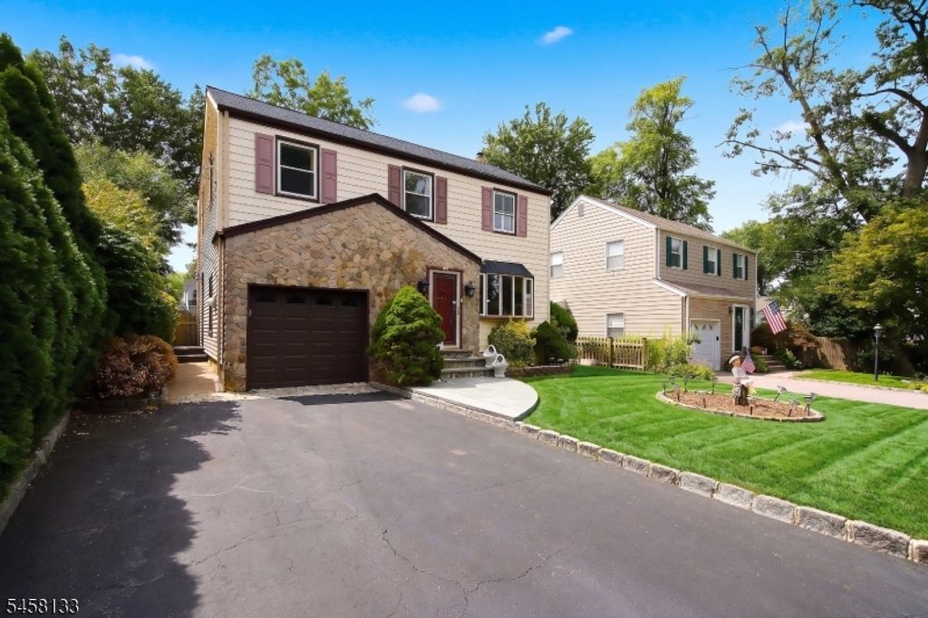 15 Charles St, Nutley Twp., NJ 07110