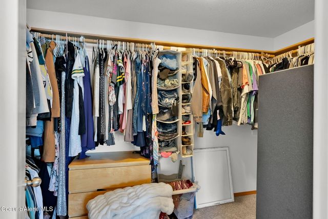 6533 N Kite Ln, Coeur D'alene, ID 83815