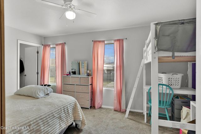 6533 N Kite Ln, Coeur D'alene, ID 83815