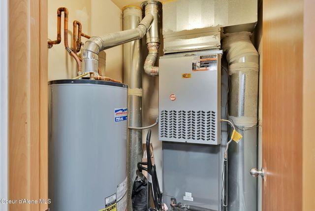 6533 N Kite Ln, Coeur D'alene, ID 83815