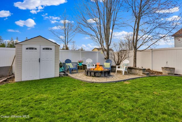 6533 N Kite Ln, Coeur D'alene, ID 83815