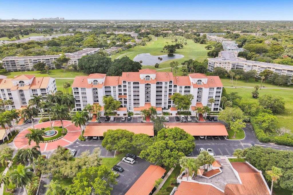 4112 W Palm Aire Dr 122A, Pompano Beach, FL 33069